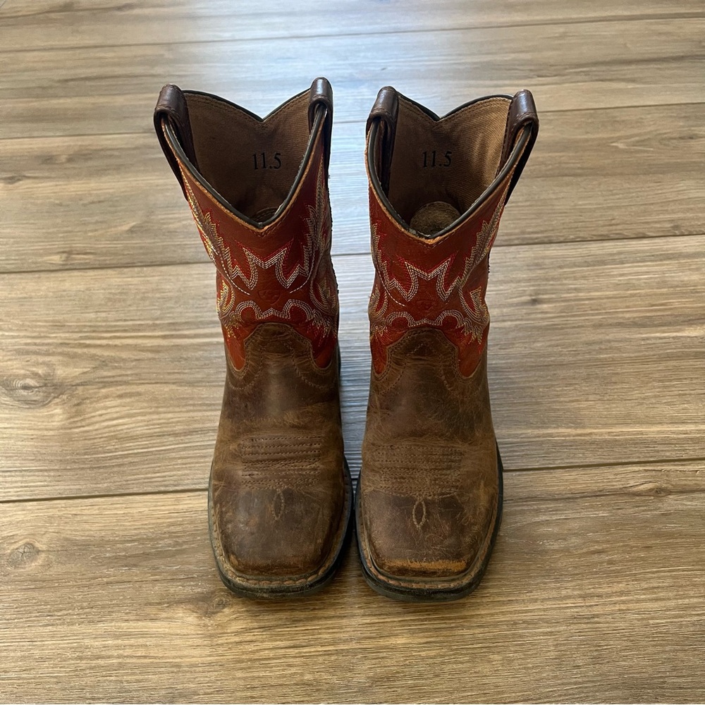 Ariat Kids WorkHog Wide Square Toe Reddish-Brown Western Pull-On Boot - Picture 2 of 7